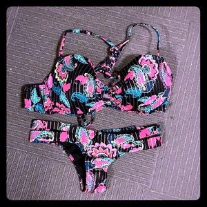 NWOT Shade & Shore Cheeky Bikini 34 DD / XS